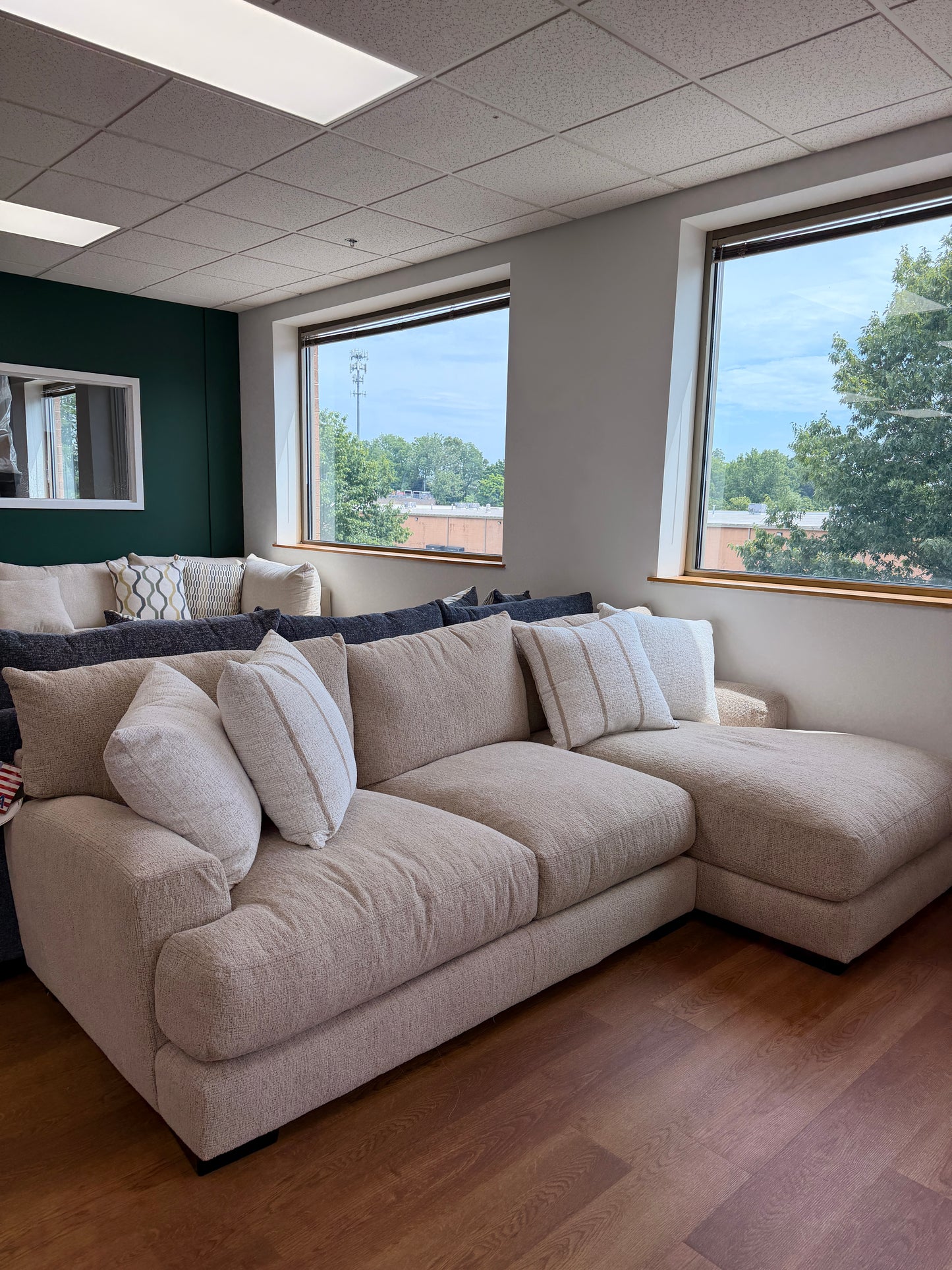 Parker Right Facing Sectional