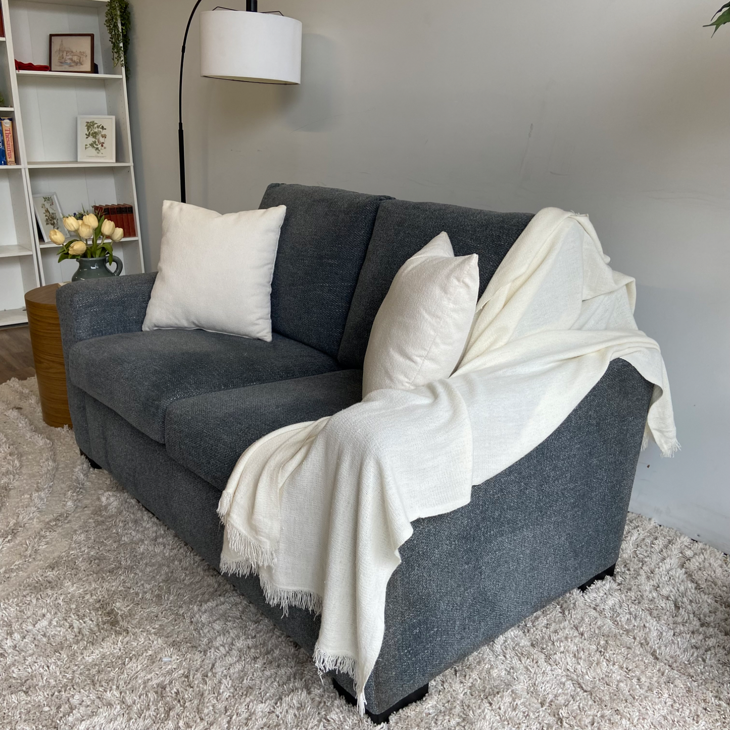 Flexsteel Loveseat in blue