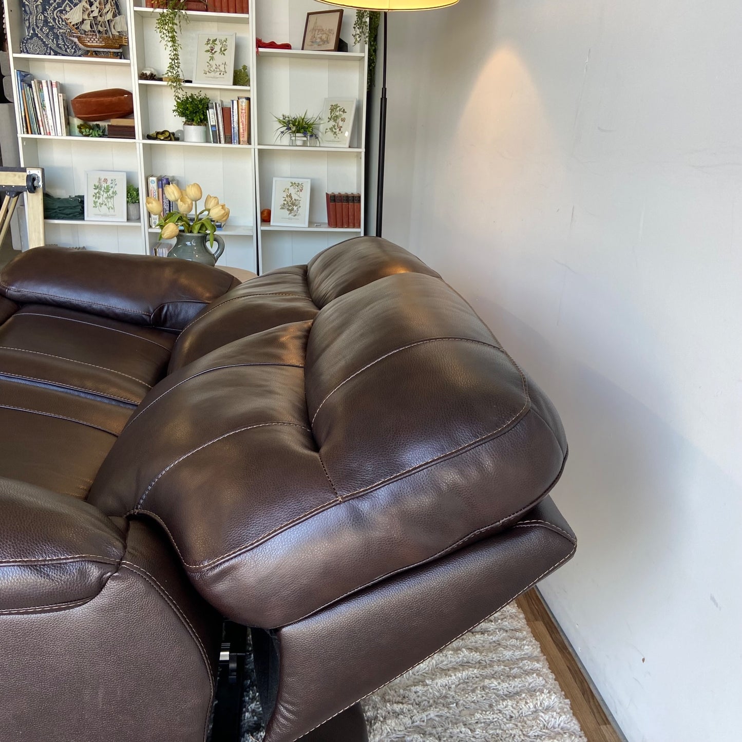 Thomasville 2-seat Leather Recliner