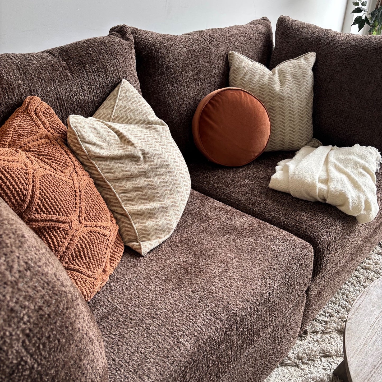 Bennett 2pc Sofa in Chocolate Fabric