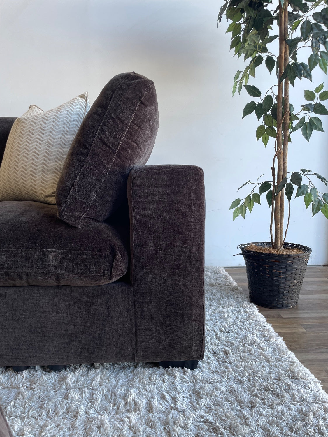 Lakeview Modular Sectional in Dark Chocolate