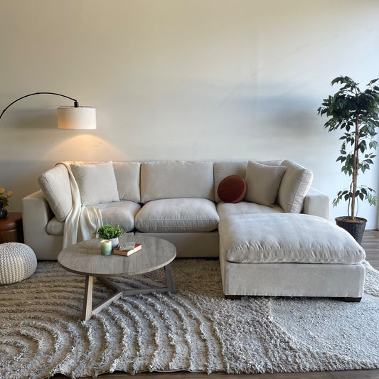 Lakeview Modular Sectional in Vanilla Cream