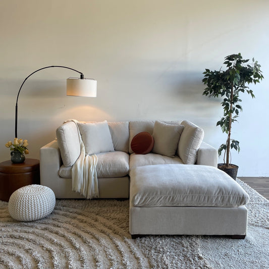 Lakeview Modular Sectional in Vanilla Cream