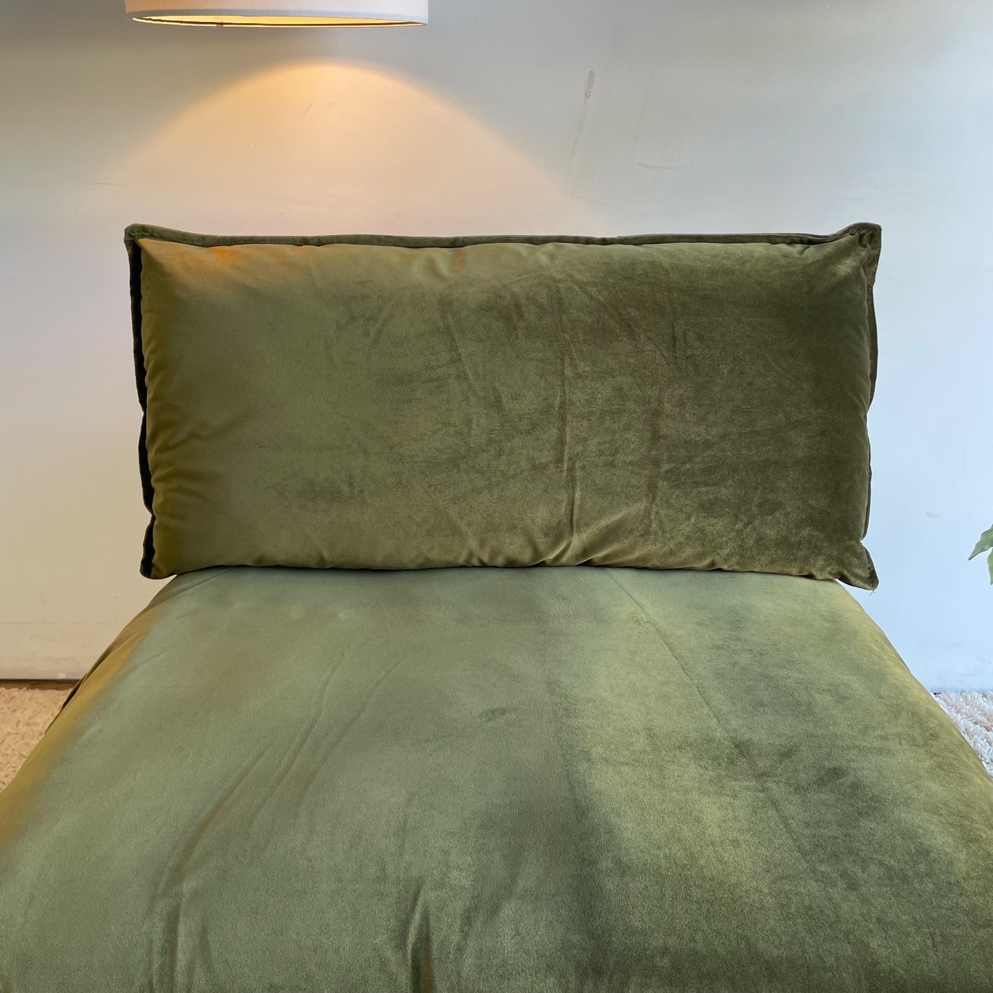 Bellamia Armless in Green performance Velvet