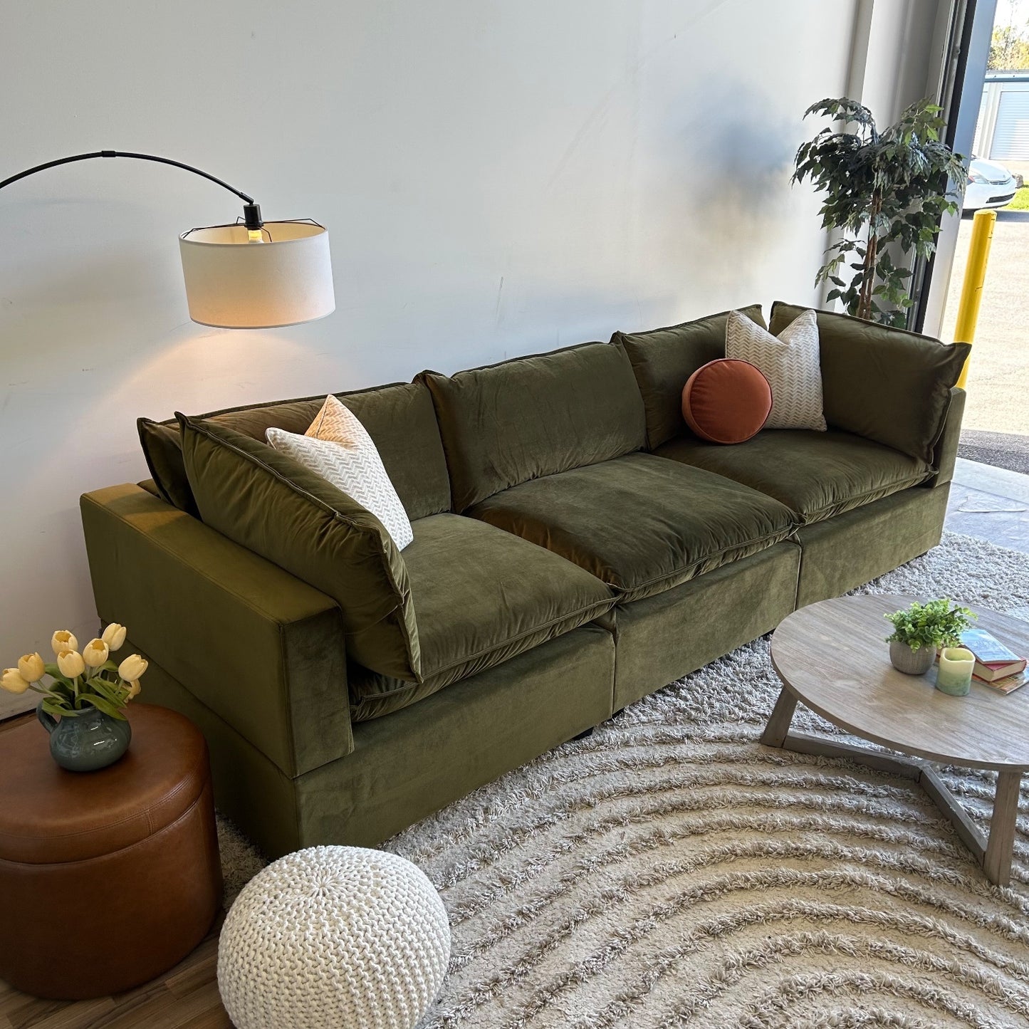 Bellamia Sofa in Green performance Velvet