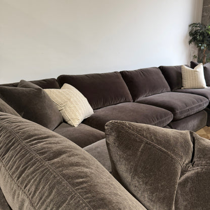 Woodland U-Shape Enclosed with Classic Ottoman cushions