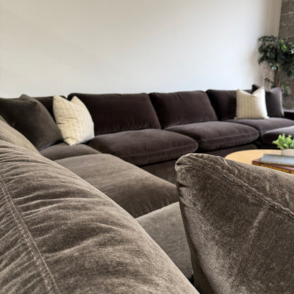 Woodland Grand Corner with Slim Ottoman cushions