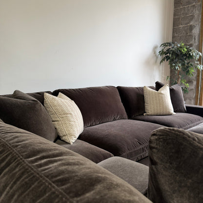 Woodland L-Shape Enclosed with Slim Ottoman arm detail