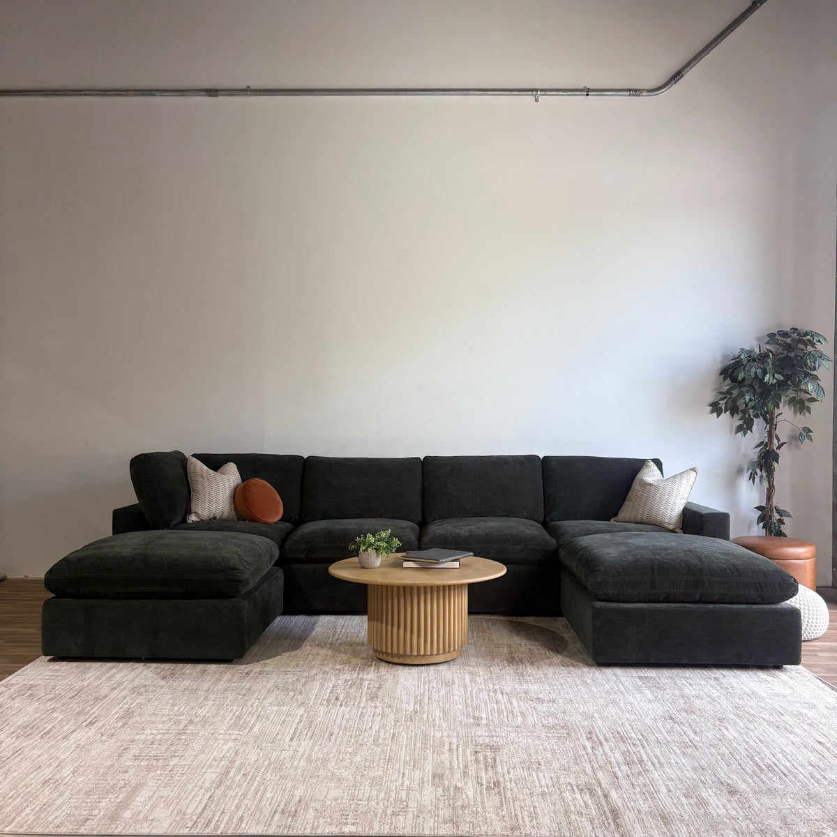 Cypress Double Chaise in Velvet Forest Green, front view