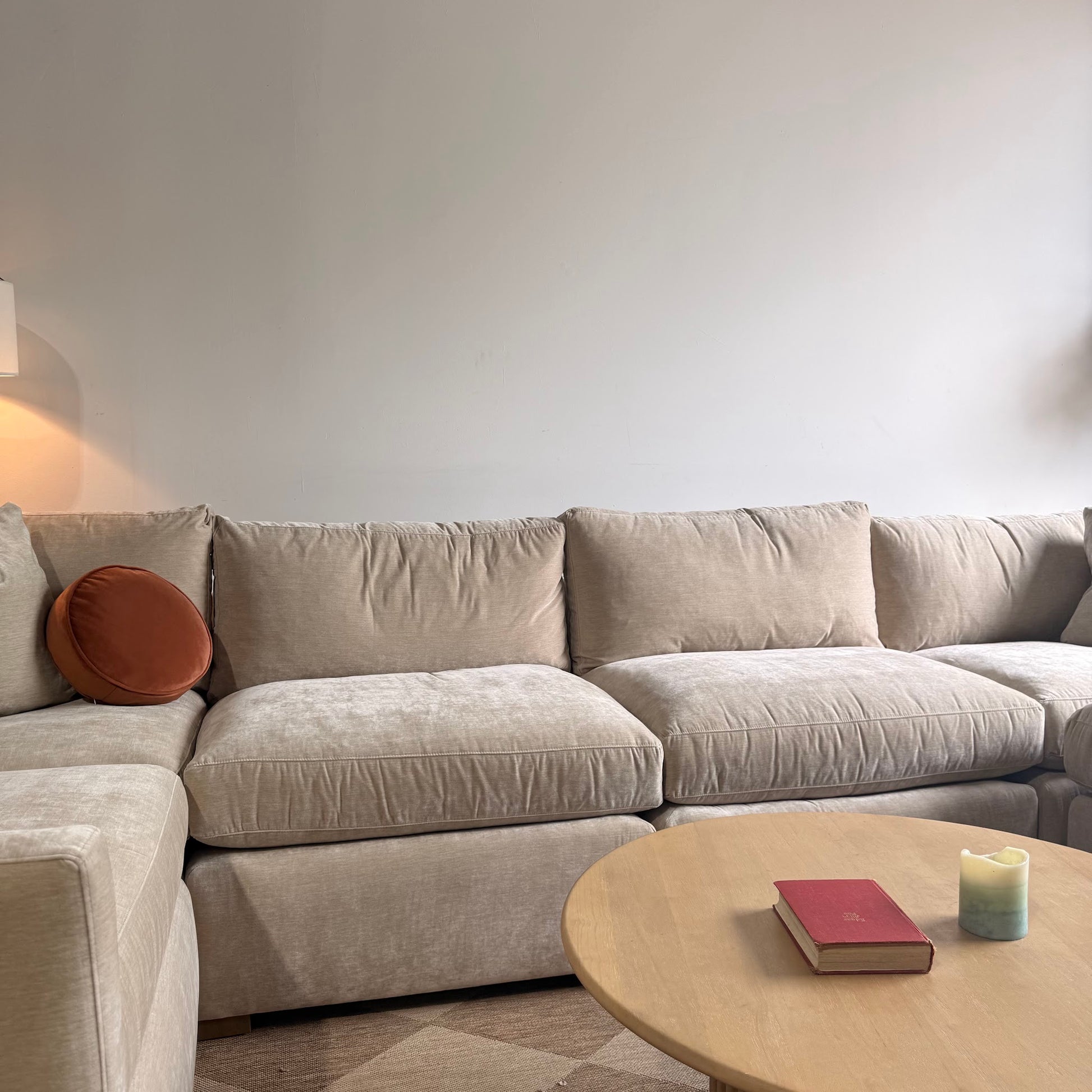 Brook U-Shape Enclosed Sectional - Milano Velvet