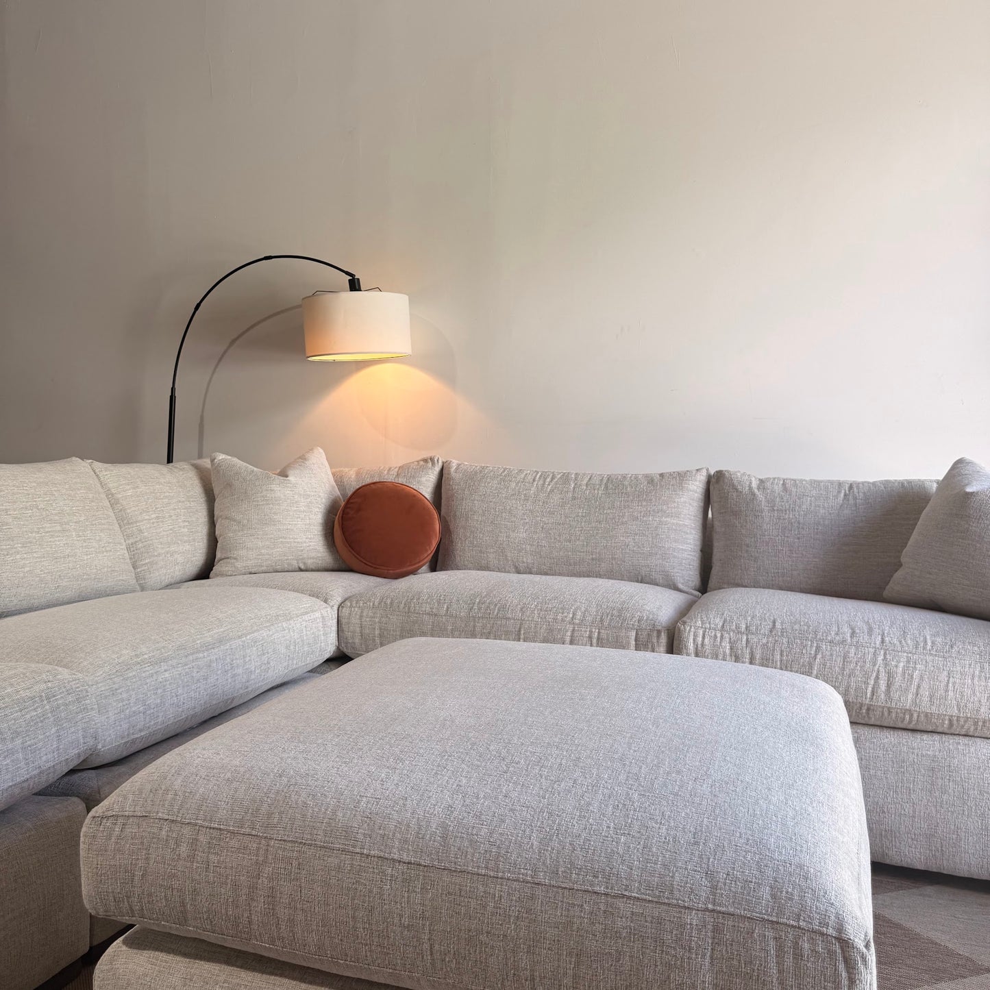 Brook Corner Sectional + Ottoman - Anquilla Chenille