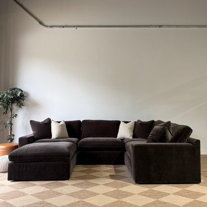 Woodland L-Shape Enclosed with Classic Ottoman reversed