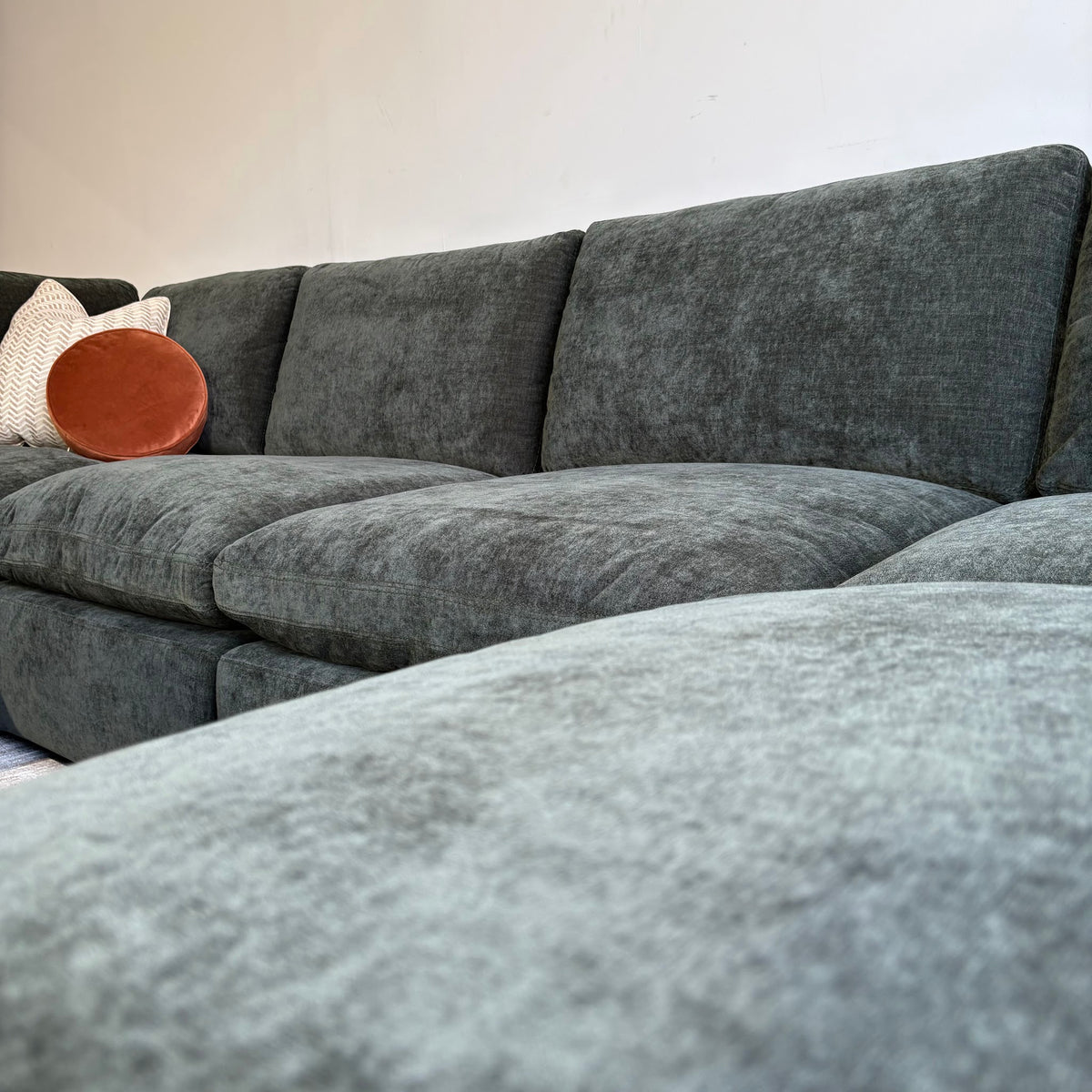 Cypress U-Shape Enclosed in Velvet Forest Green, fabric detail