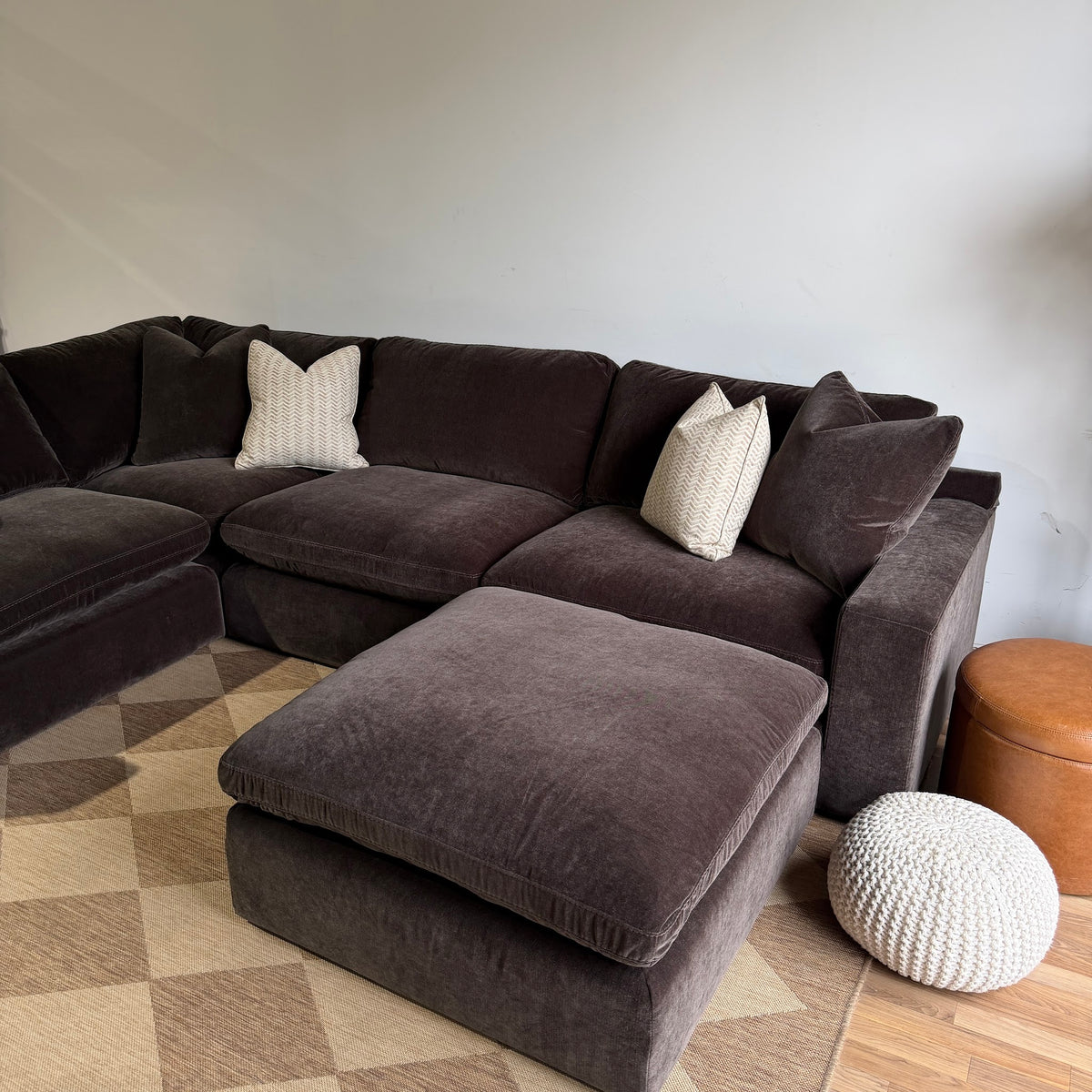 Woodland L-Shape Enclosed with Classic Ottoman from the right