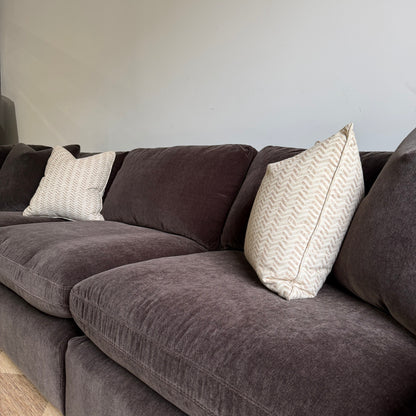 Woodland L-Shape Enclosed cushions