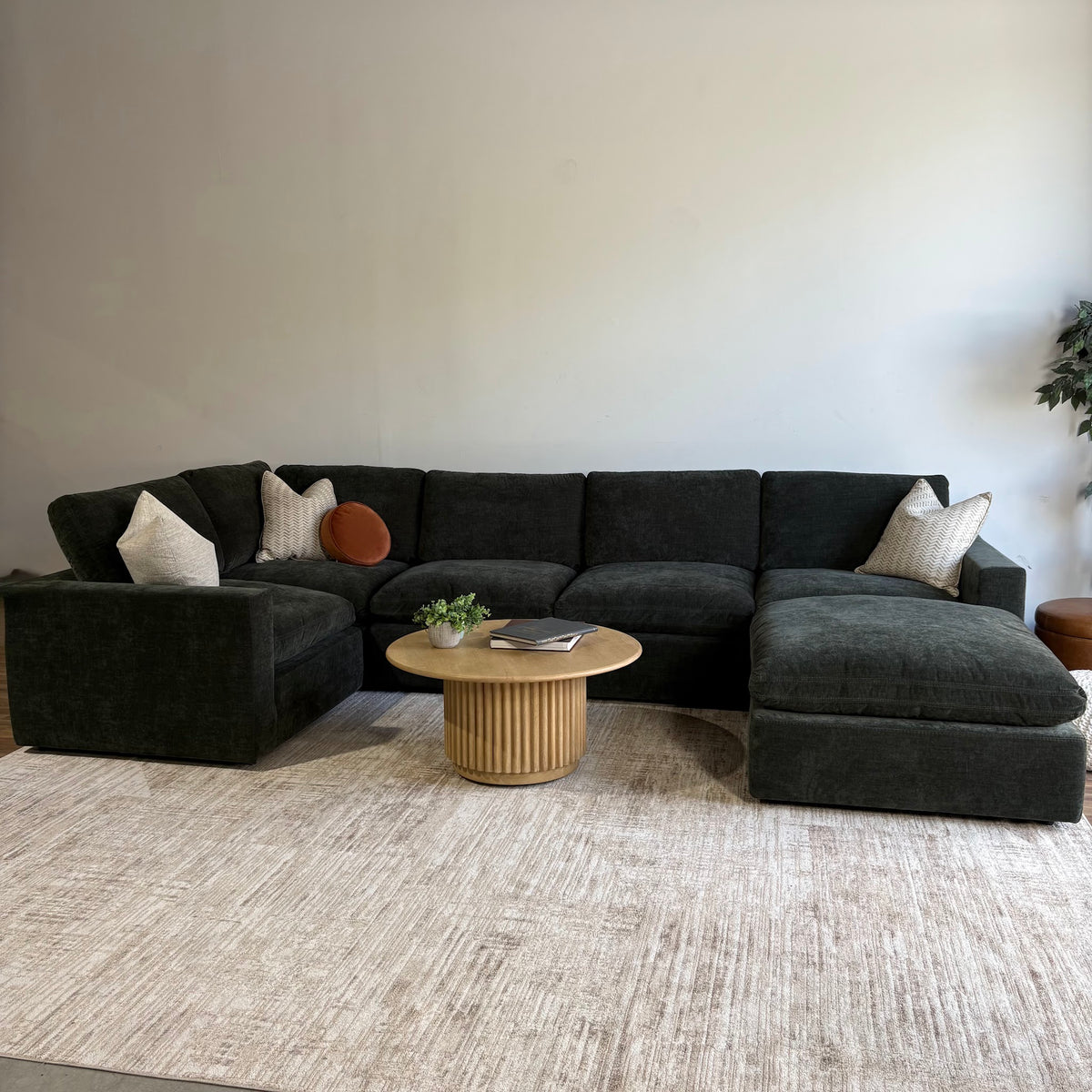 Cypress U-Shape Enclosed in Velvet Forest Green, right view