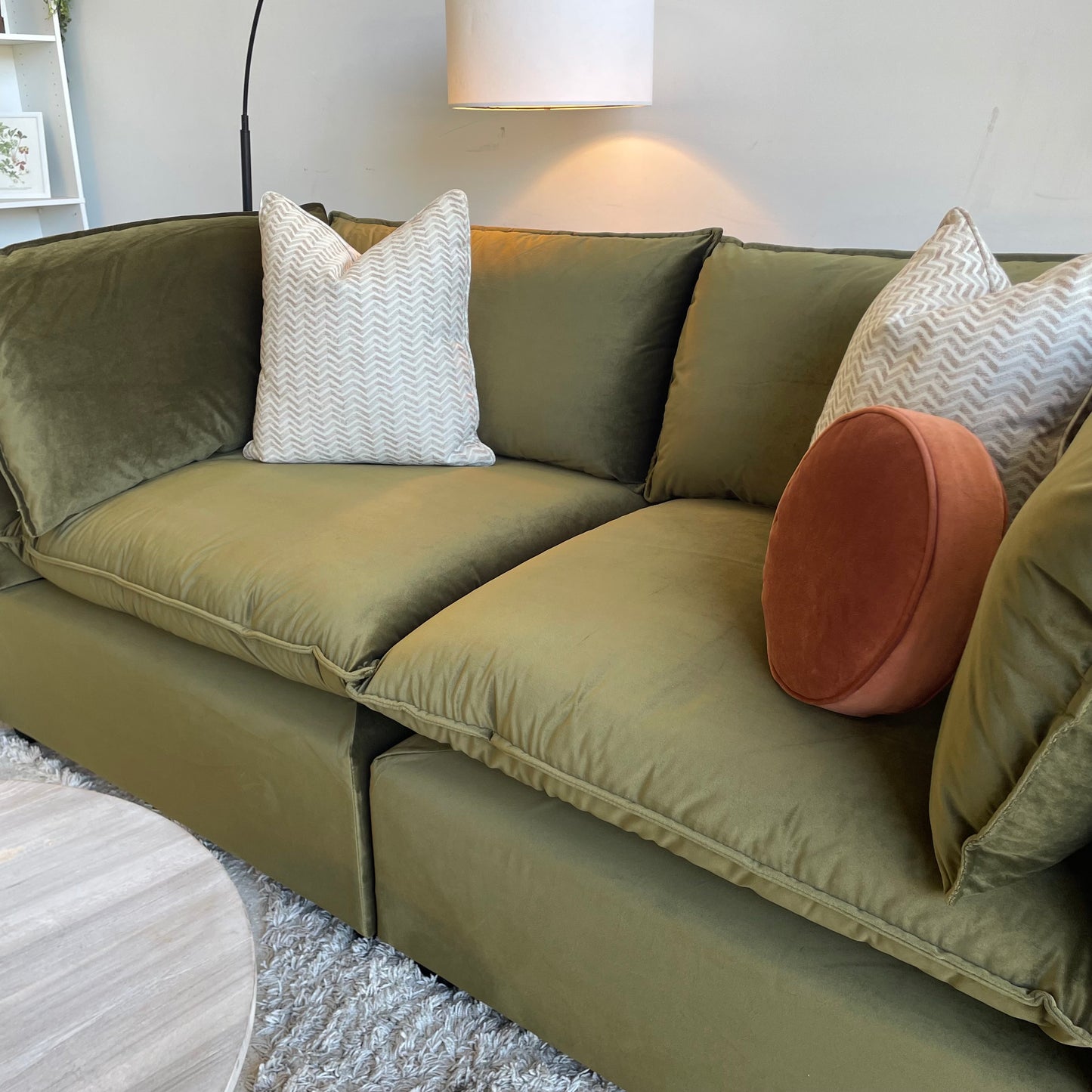 Bellamia Luna Loveseat in Green Performance Velvet