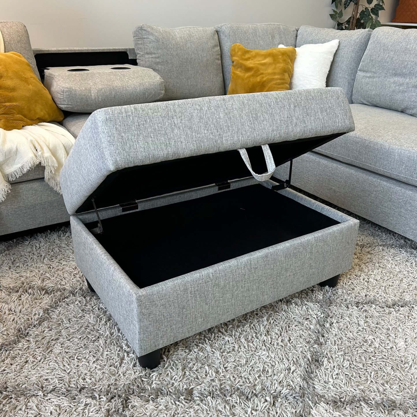 NEW Reversible Gray Sectional w/ Storage Ottoman