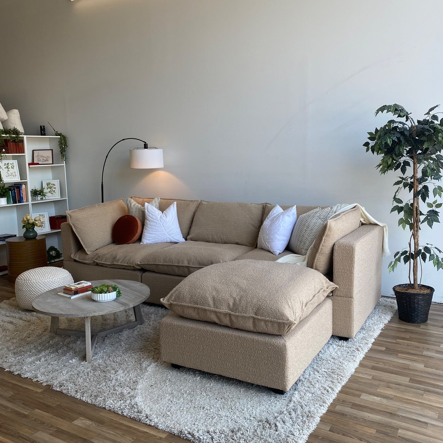 Albany Park Kova Modular 4 Pc Sectional in Fawn Performance Boucle (Pillow Top)