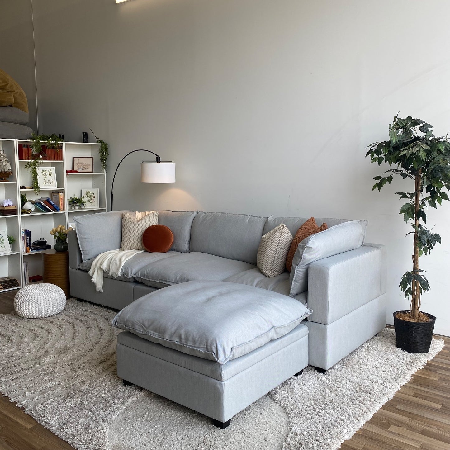 Albany Park Kova Modular 4 Pc in Pearl Gray Linen w/Storage Ottoman Pillow Top