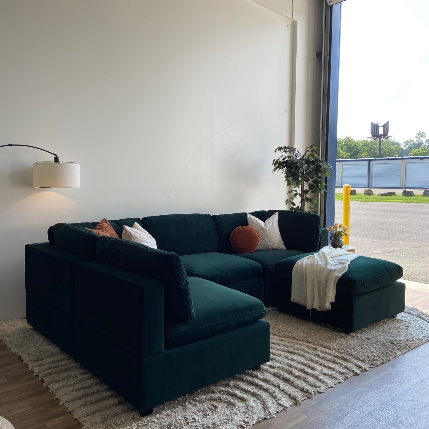 Albany Park Kova Modular 5pc Sectional in Dark Teal Color w/Ottoman (Box Top)