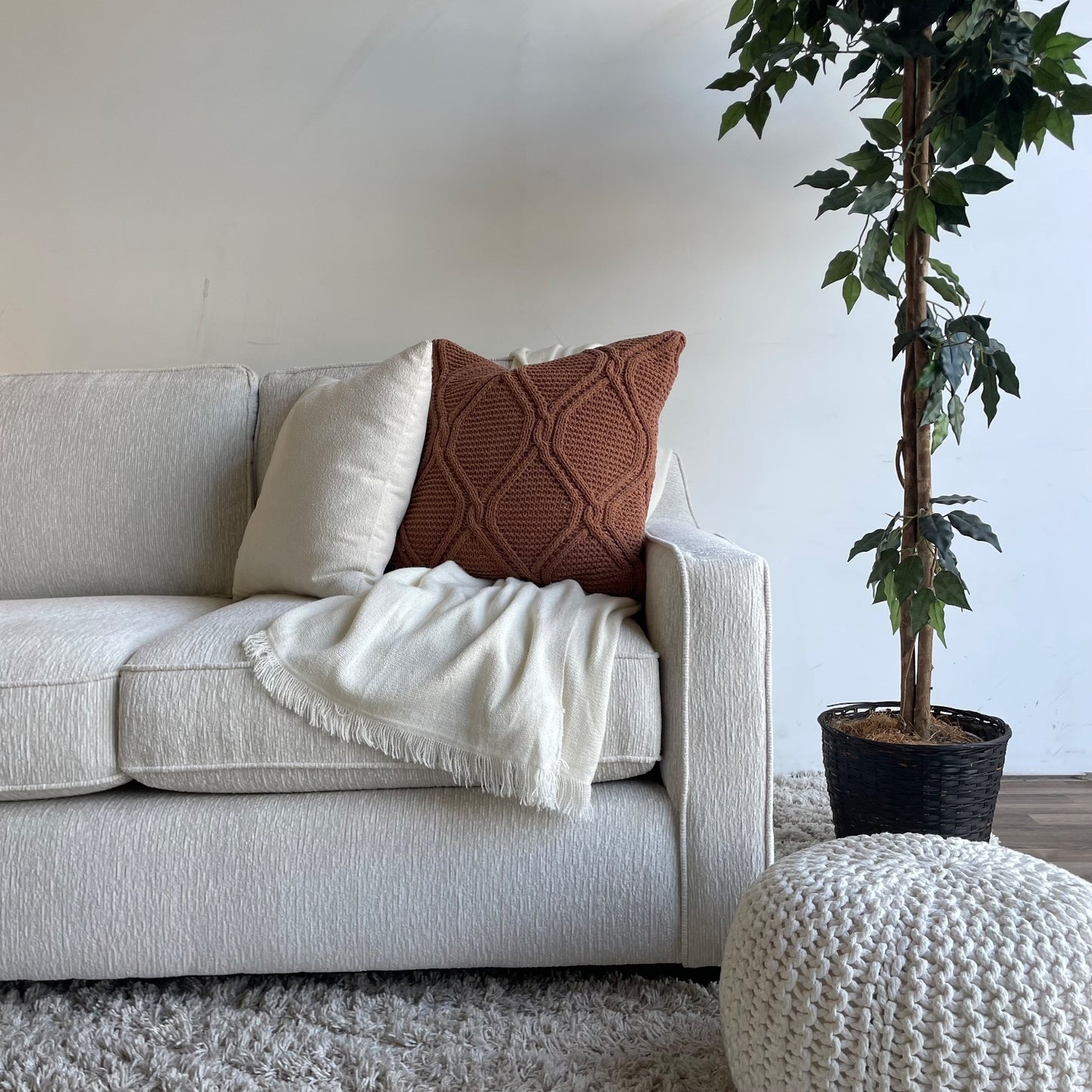 Lindsay Sofa Set W/Matching Ottoman in Dove Cream Colored Fabric