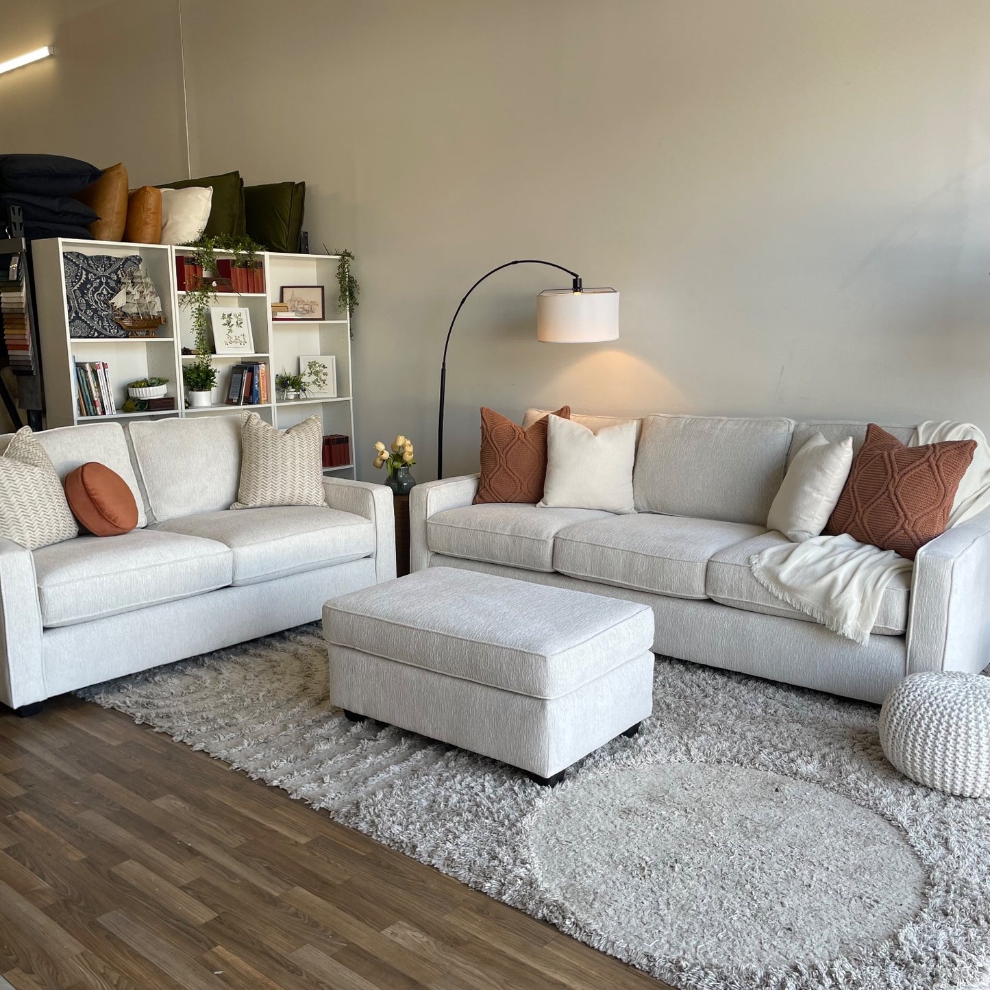 Lindsay Sofa Set W/Matching Ottoman in Dove Cream Colored Fabric
