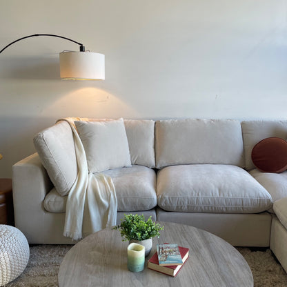 Lakeview Modular Sectional in Vanilla Cream