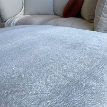 Lakeview Modular Sectional in Vanilla Cream