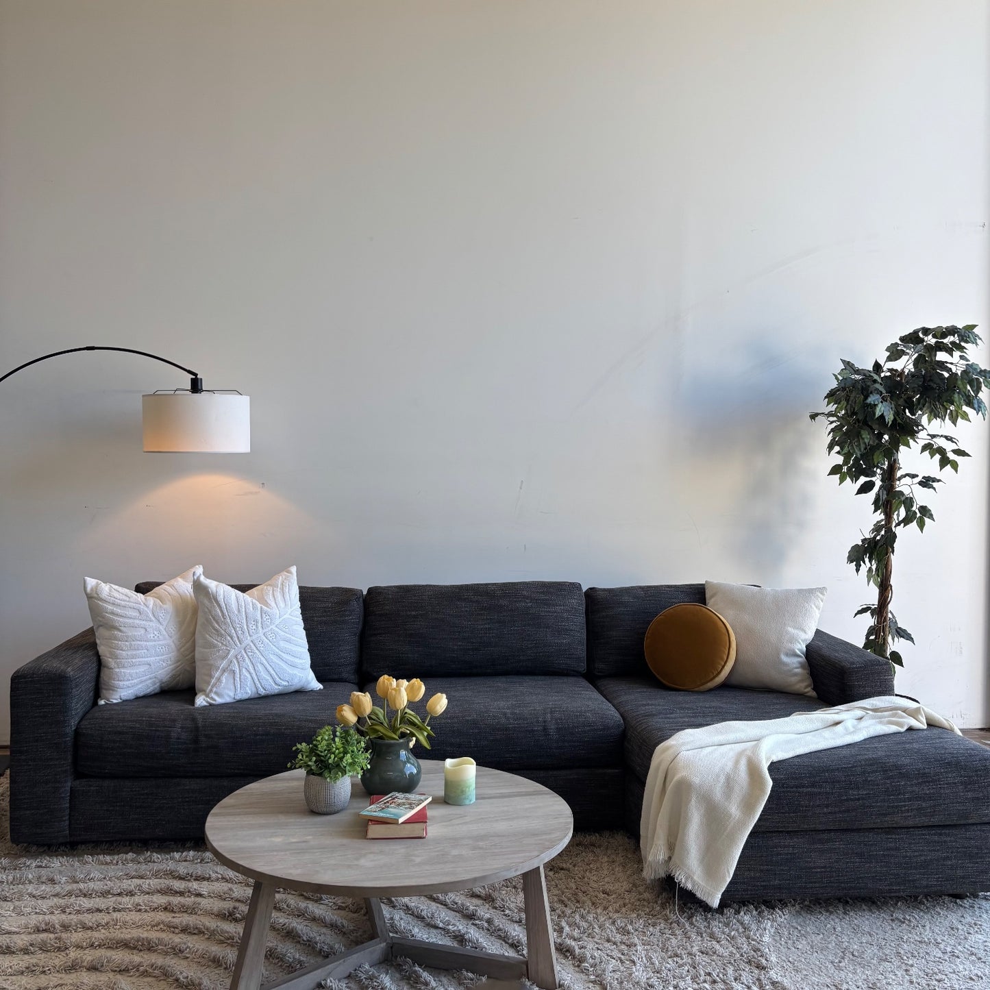 West Elm Urban 2pc L Sectional in Gray
