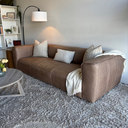 Leather Cigar Couch in Brown