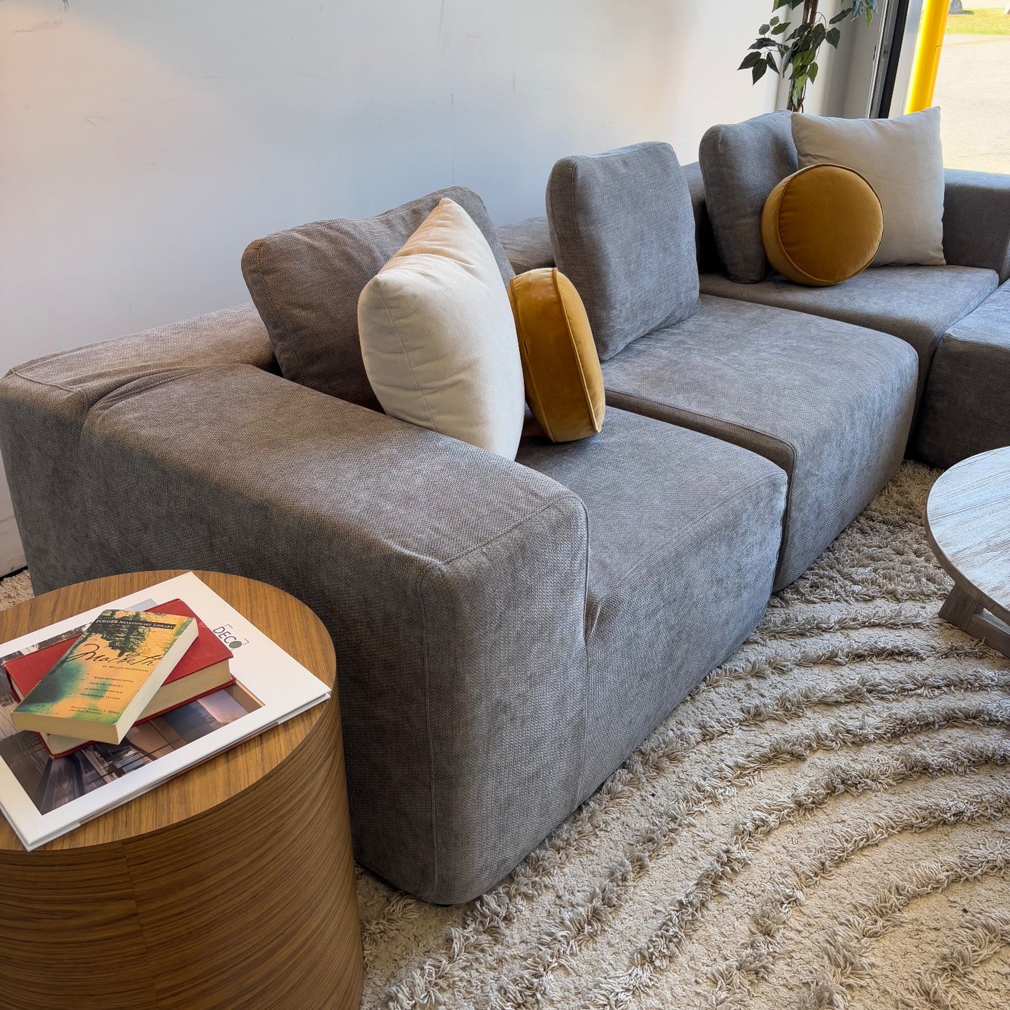 Puffer Couch 4pc in Gray