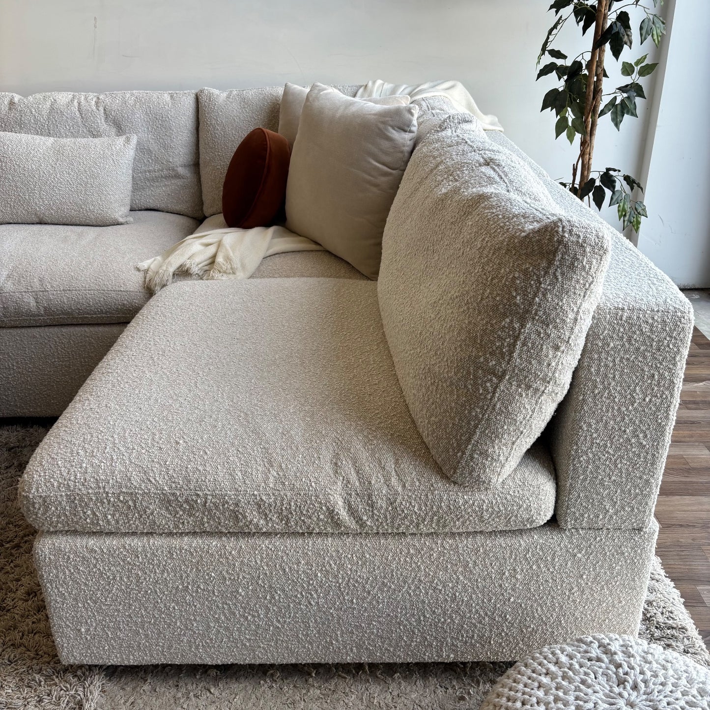 Albany Park Kova Modular 4 Pc Sectional in Alabaster Performance Bouclé