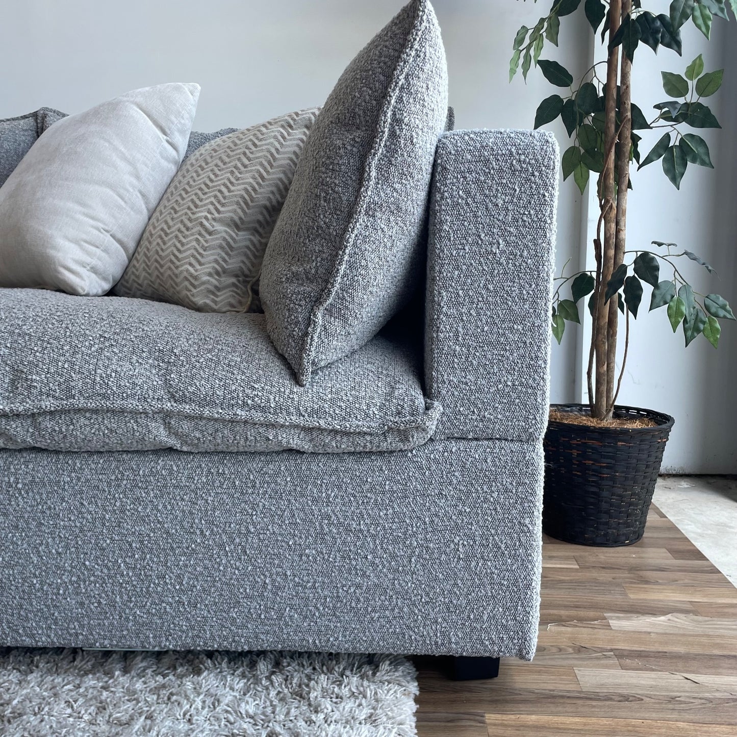 Albany Park Kova Modular 7 Pc Sectional in Smoke Performance Bouclé