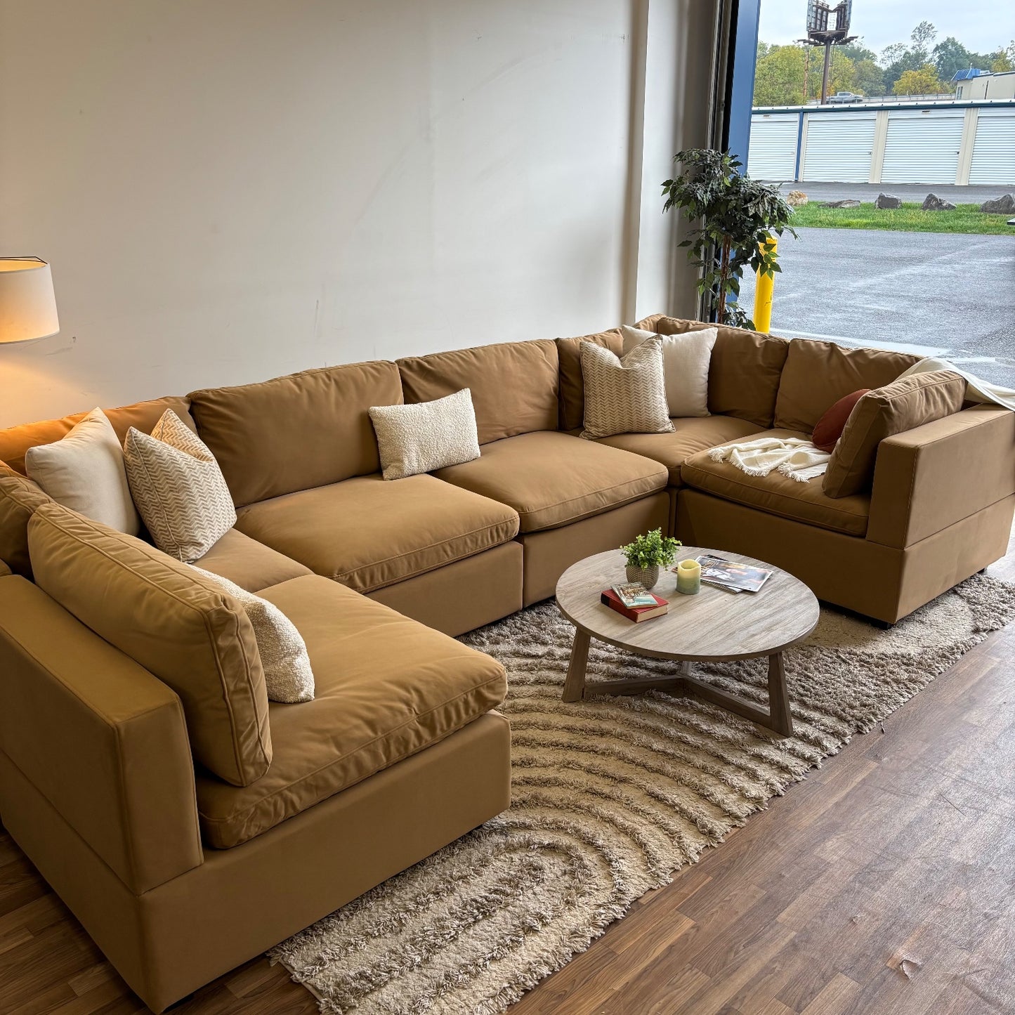 Albany Park Kova Modular 6Pc Sectional in Camel Performance