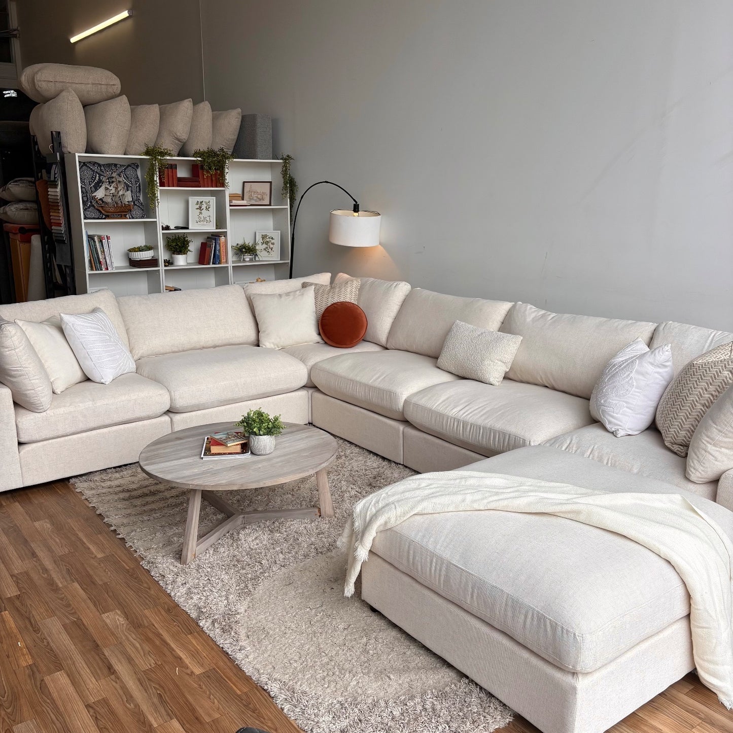 Serene Grand Corner in Linen Beige