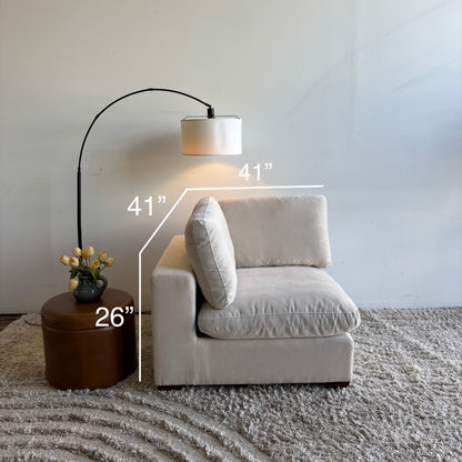 Lakeview Corner in Vanilla Cream