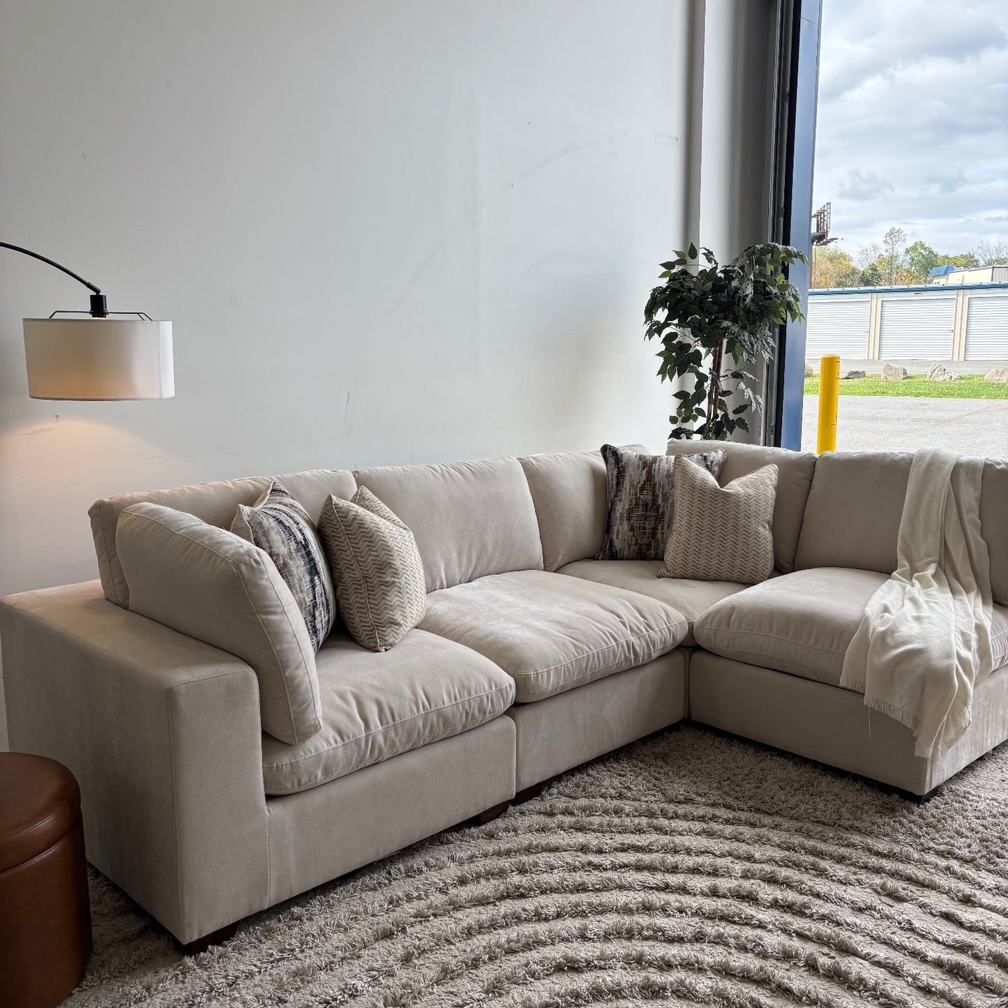 Lakeview L-Shape in Vanilla Low Pile Velvet