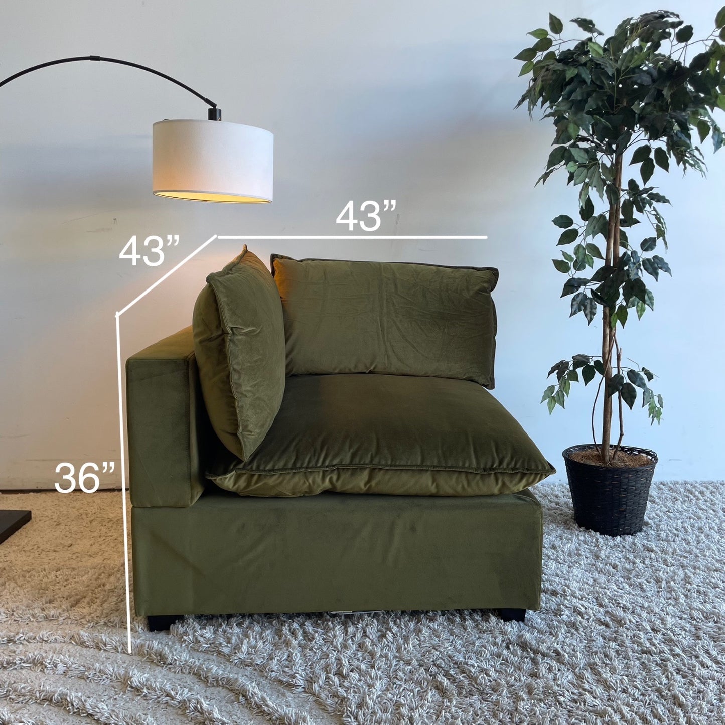 Bellamia Corner piece in Green performance Velvet