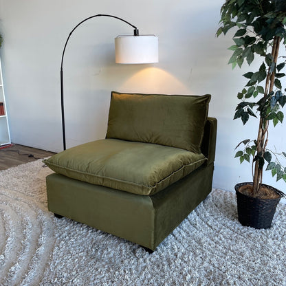 Bellamia Armless in Green performance Velvet