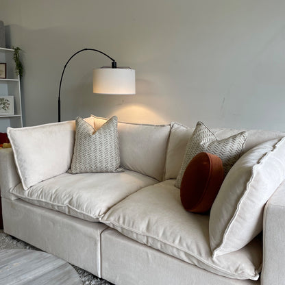 Bellamia Loveseat in Cream Performance Chenille