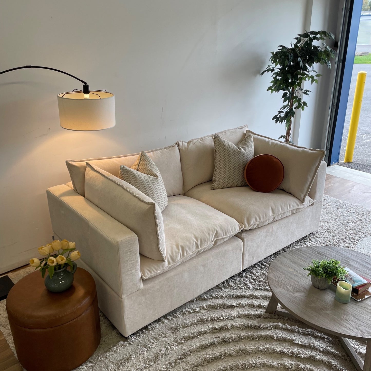 Bellamia Loveseat in Cream Performance Chenille