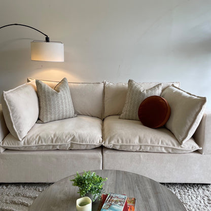 Bellamia Loveseat in Cream Performance Chenille