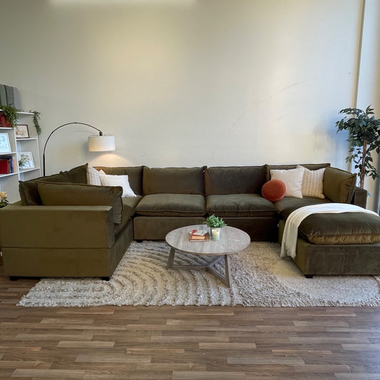 Bellamia Luna U-Shape Enclosed in Green Performance Velvet