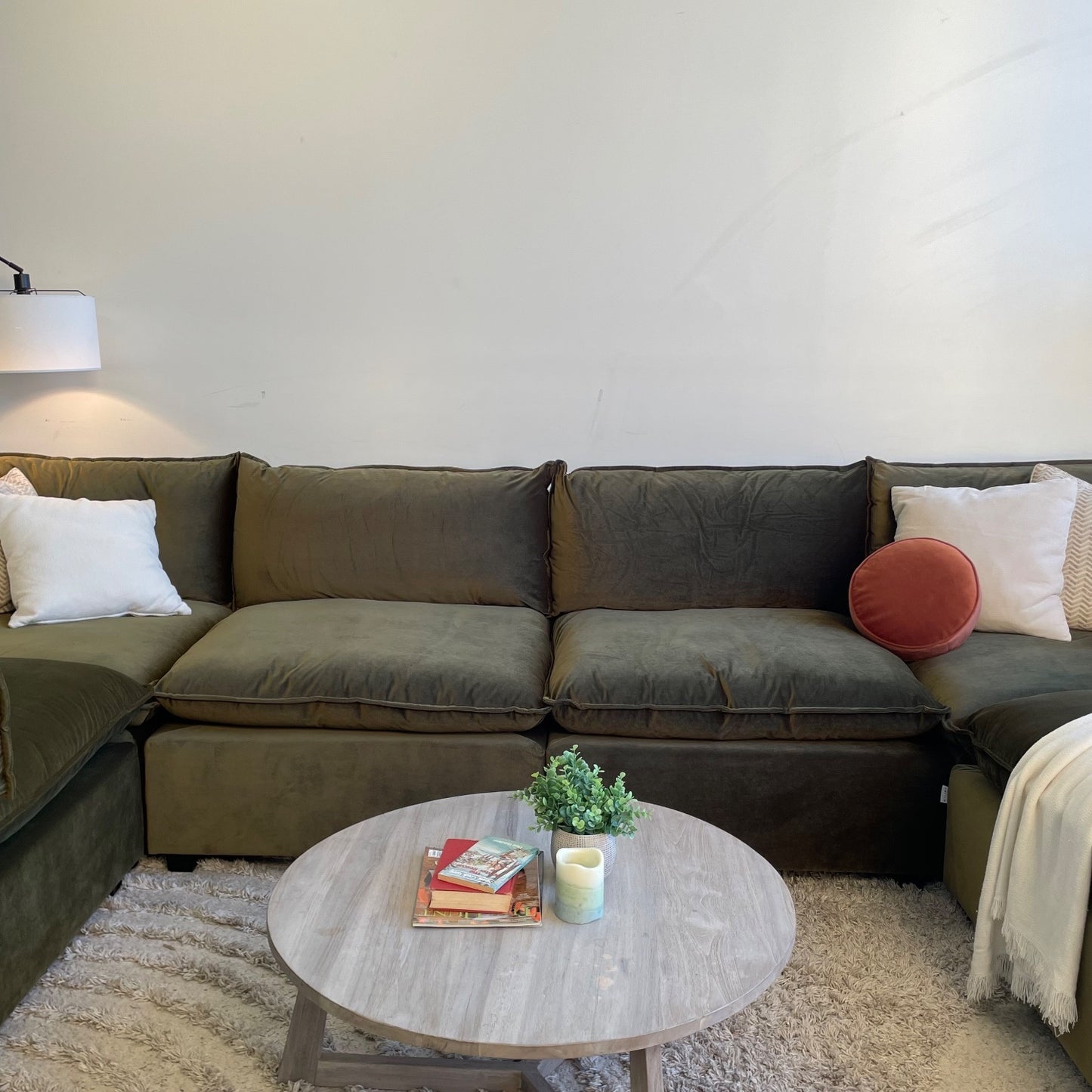 Bellamia Luna U-Shape Enclosed in Green Performance Velvet