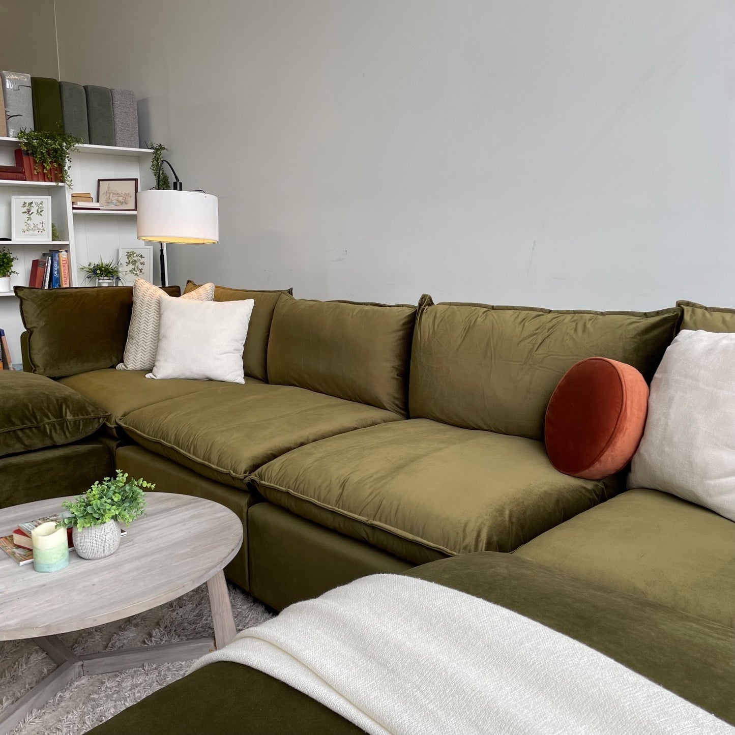 Bellamia Luna Double Chaise in Green Performance Velvet