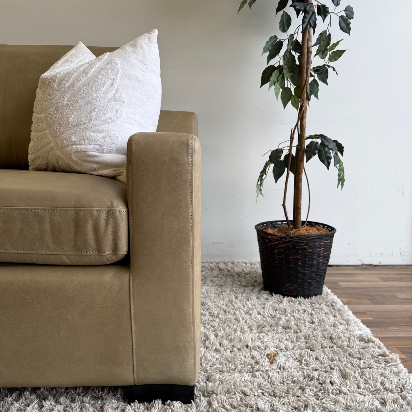 Interior Define Sloan Leather Sleeper Sofa in Fossil w/ Bench