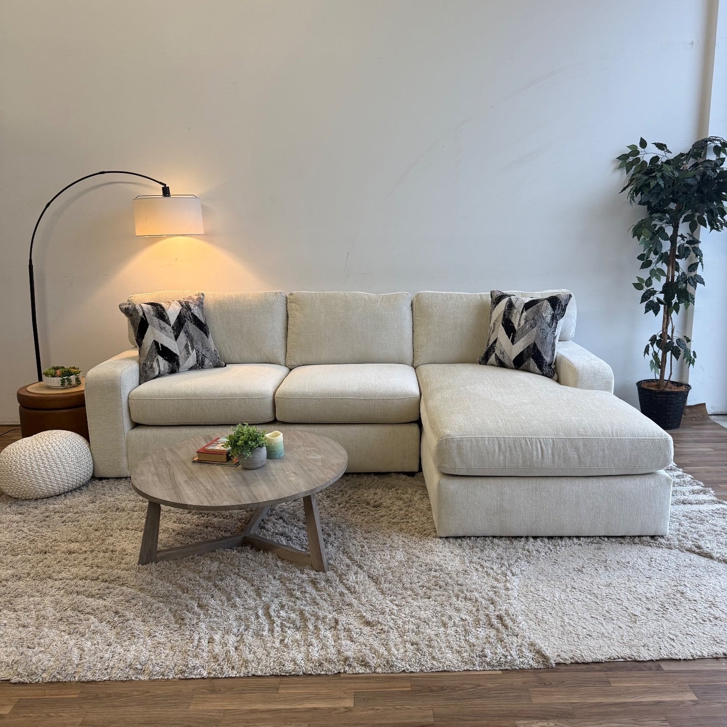 Rowan 2-piece Chaise Sectional in Cream Performance Chenille