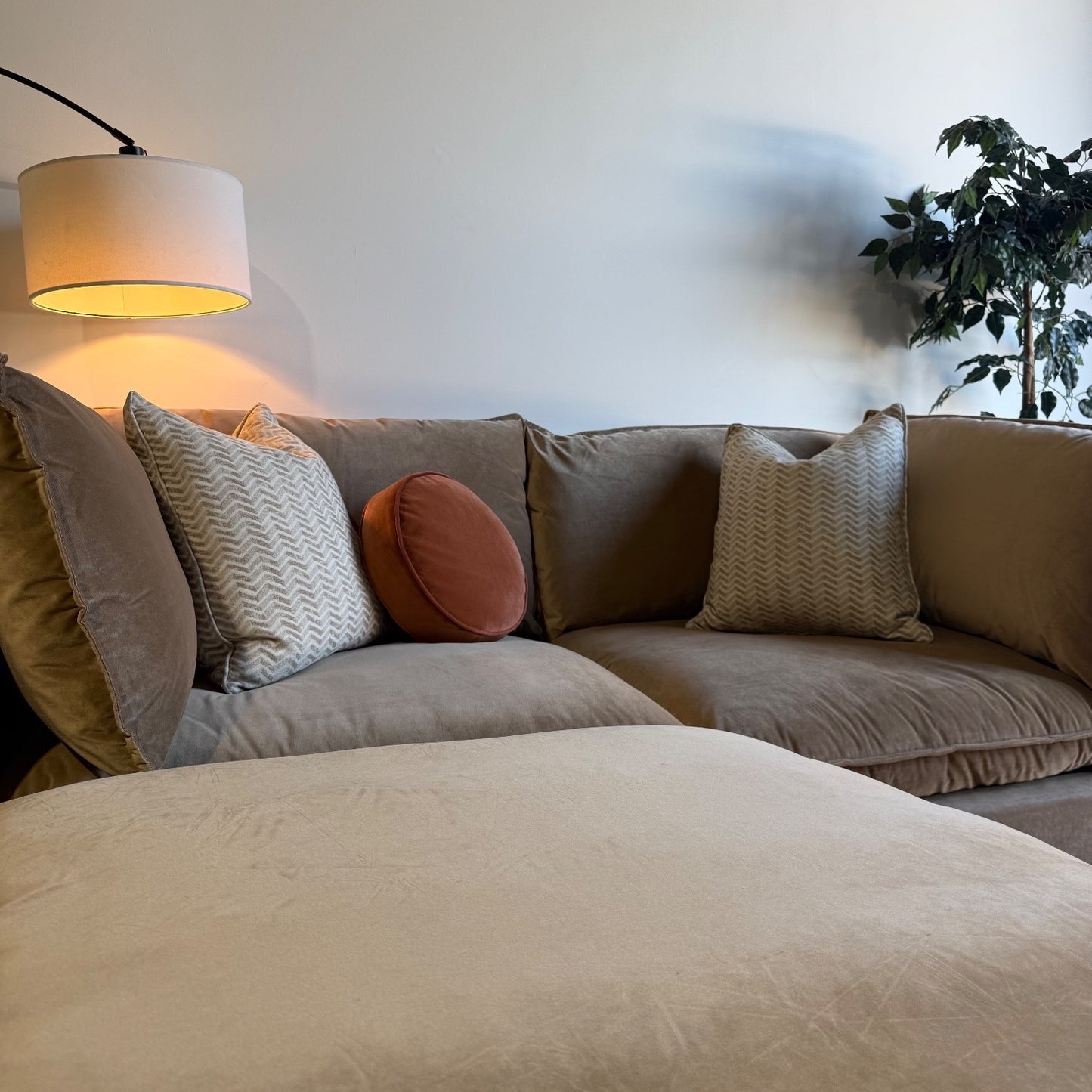 Bellamia Luna Loveseat + Ottoman in Carmel Performance Velvet