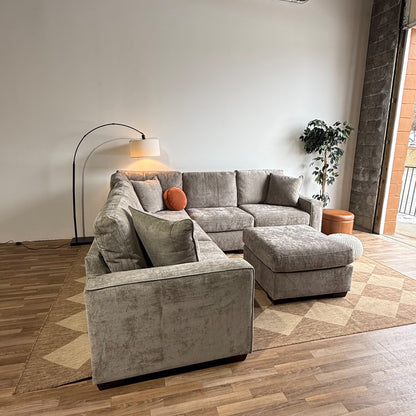 Atlas Modular Corner Sectional w/Ottoman in Gray Chenille